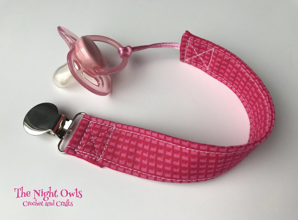 Fabric Pacifier Clip - Hot Pink
