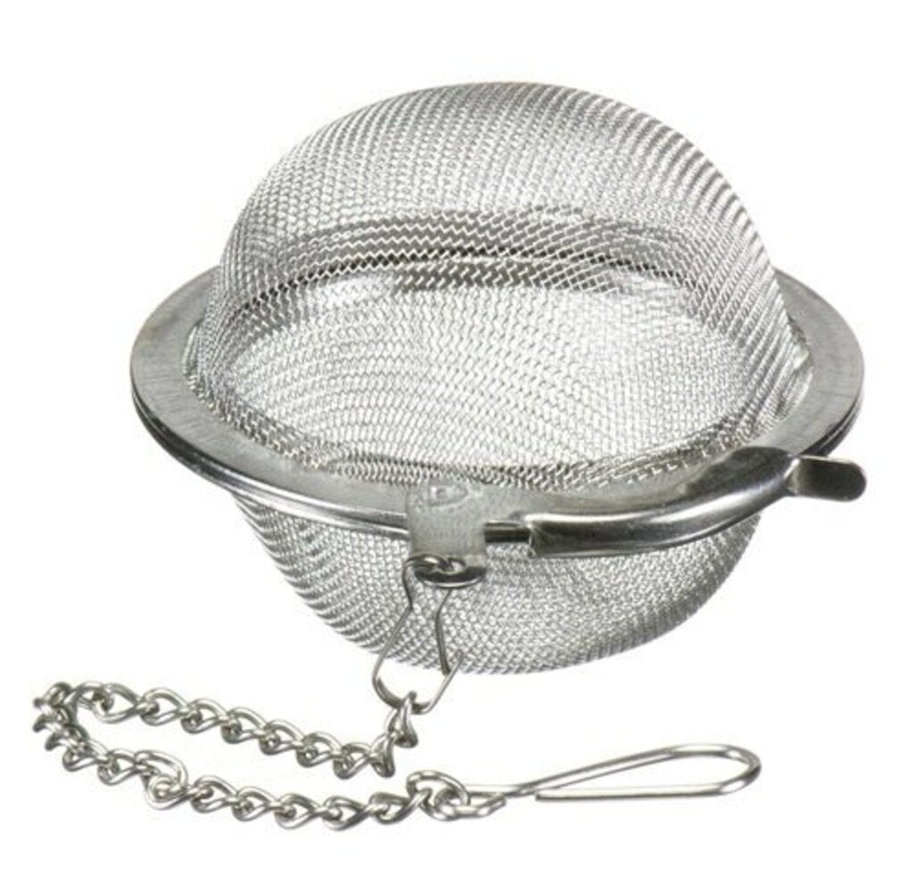 TEA INFUSER BALL