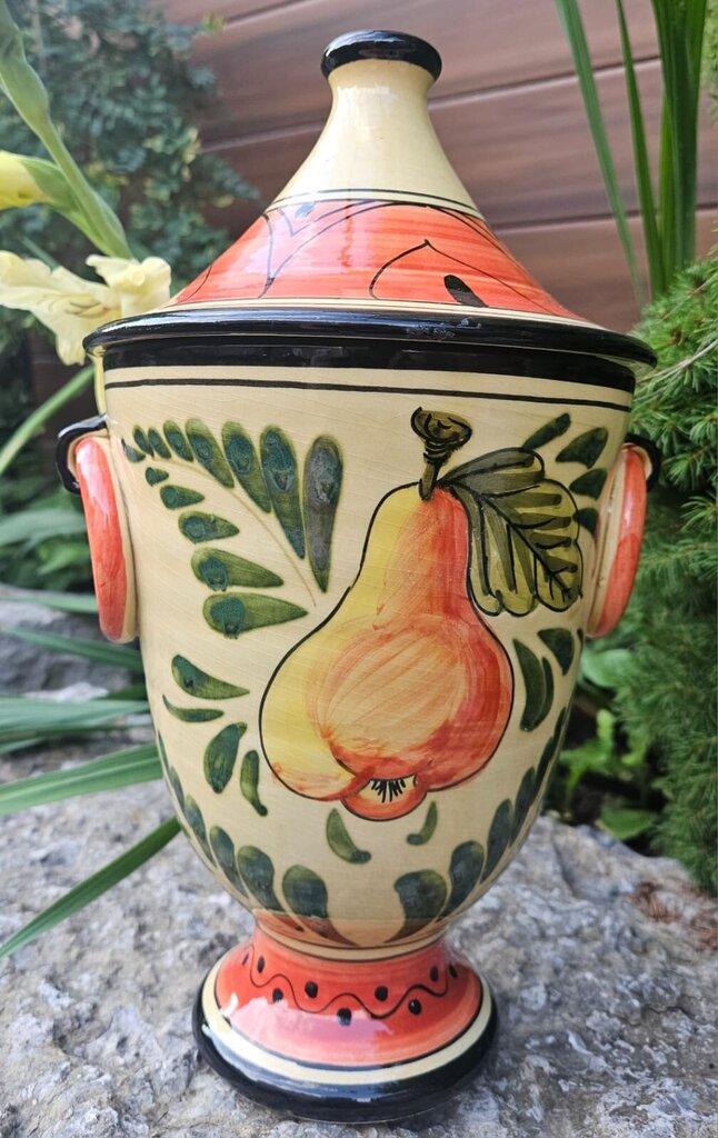 Majolica Italian Pottery With Lid
