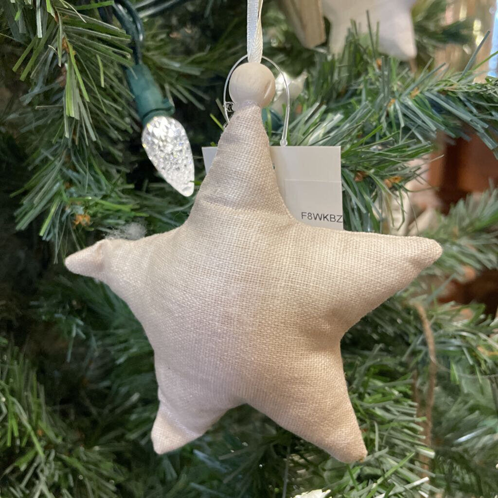 STUFFED OFF-WHITE STAR ORNAMENT