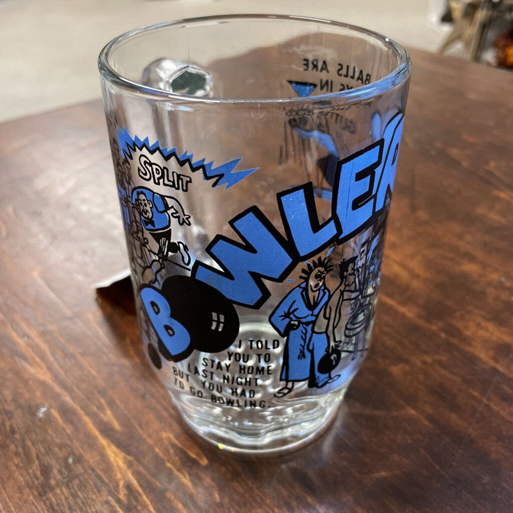 VTG LG "BOWLERS" PINT MUG