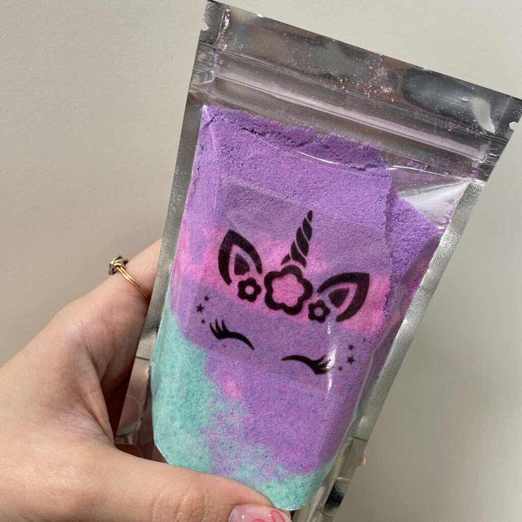 UNICORN TOOTS BATH BOMB DUST