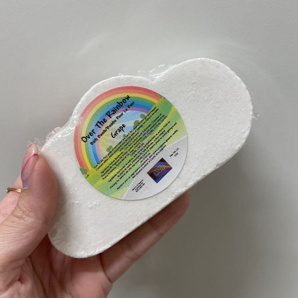 OVER THE RAINBOW BATH BOMB