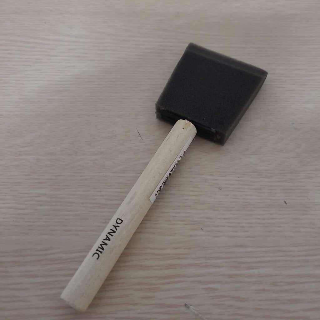 DYNAMIC 2" FOAM BRUSH