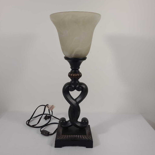 TABLE LAMP W/GLASS SHADE