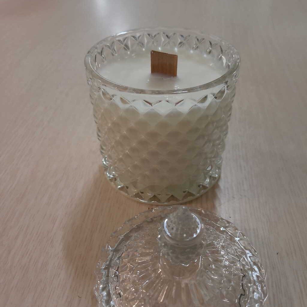 9 oz Crystal Glass Vessal - Strawberry