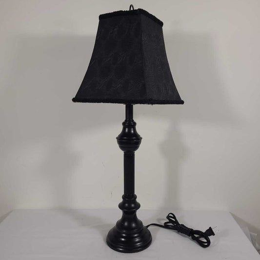 BLACK TABLE LAMP W/CHEETAH PRINT SHADE