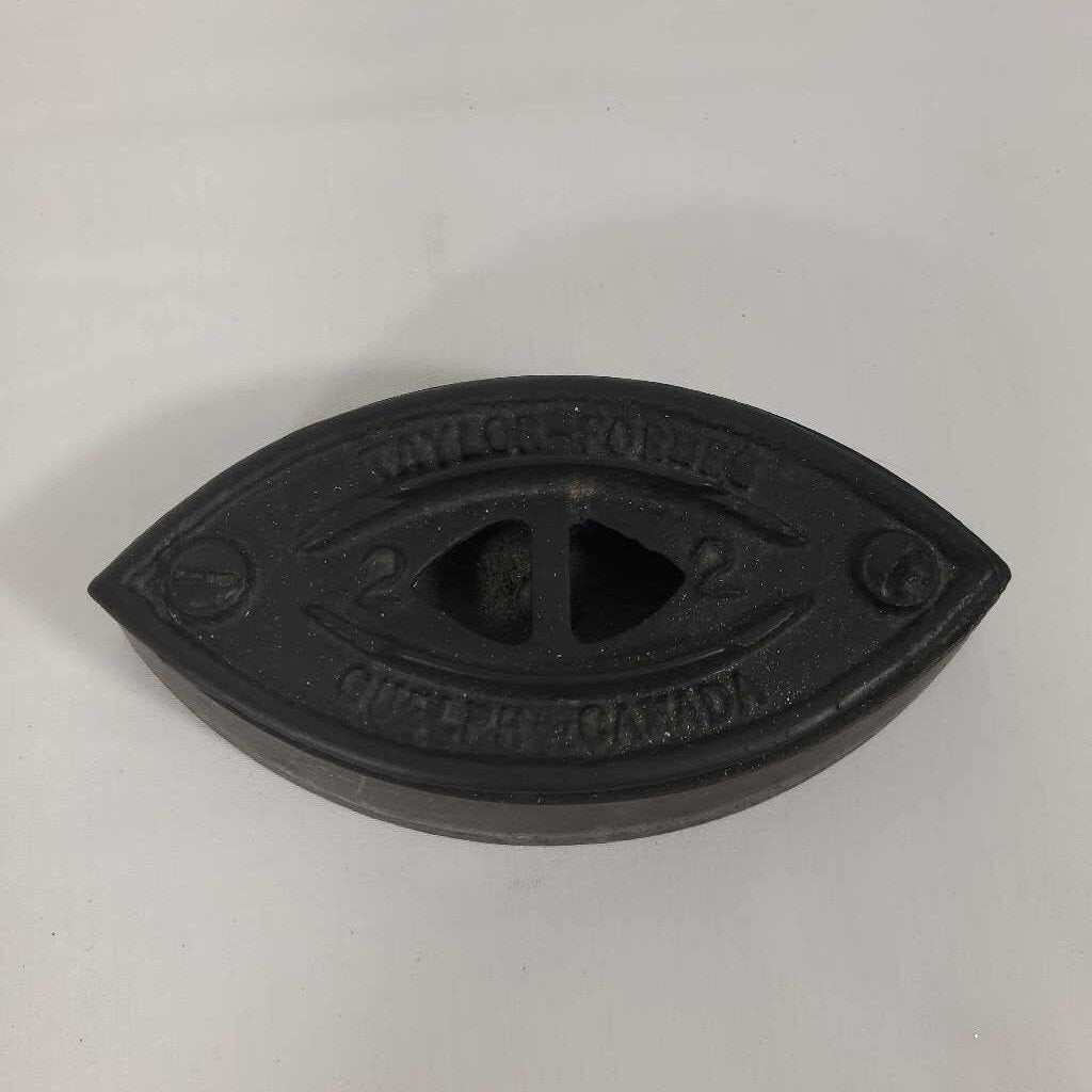 TAYLOR-FORBES GUELPH SAD IRON