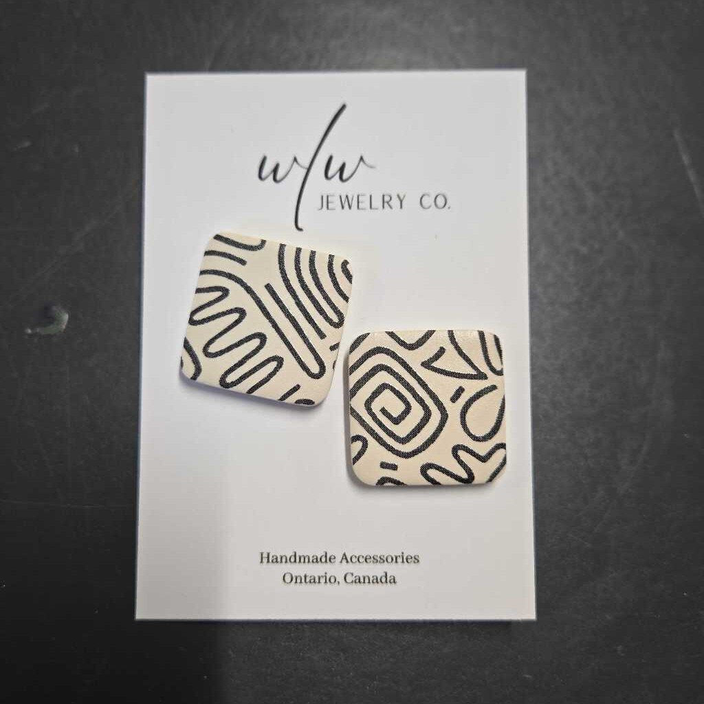 ABSTRACT SQUARE EARRINGS