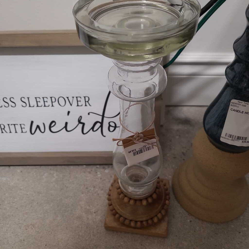 CANDLE HOLDER