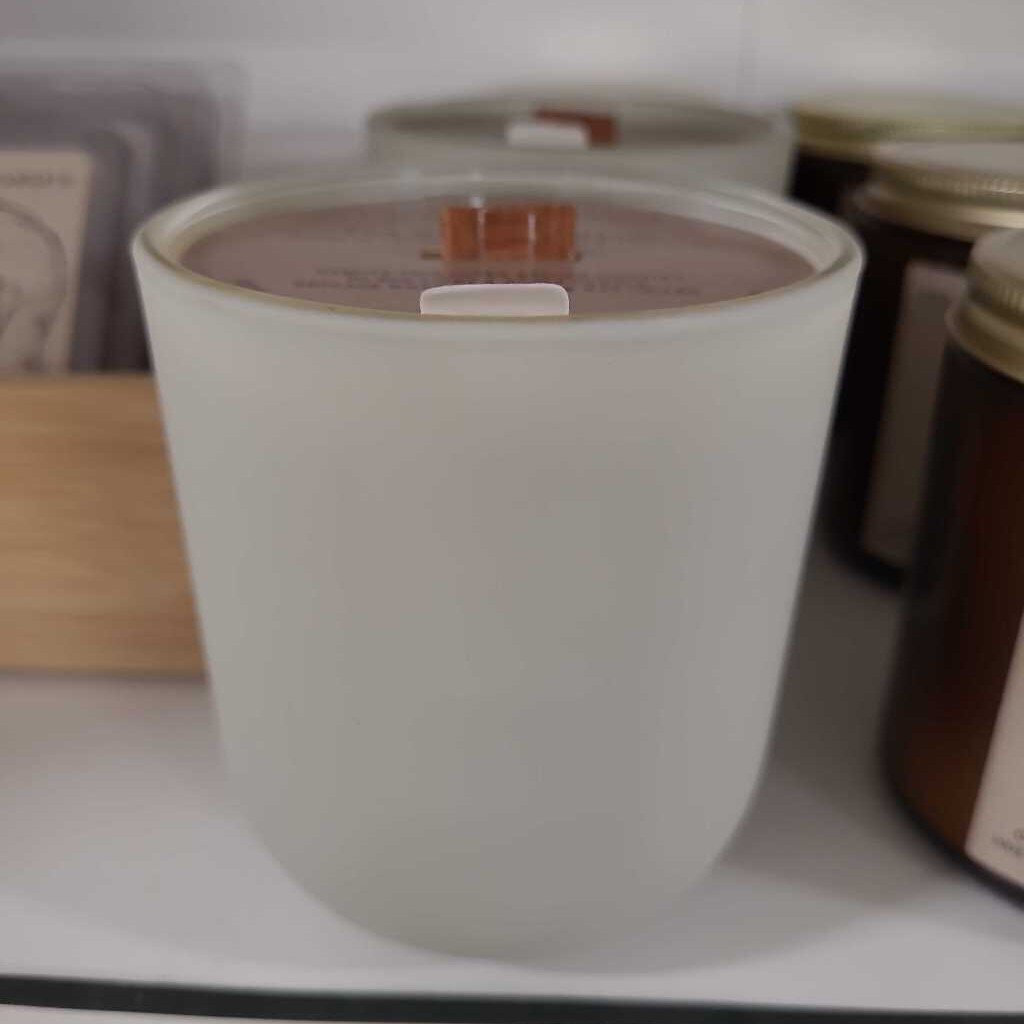 THE DWARFS' COTTAGE 10 OZ WOODEN WICK