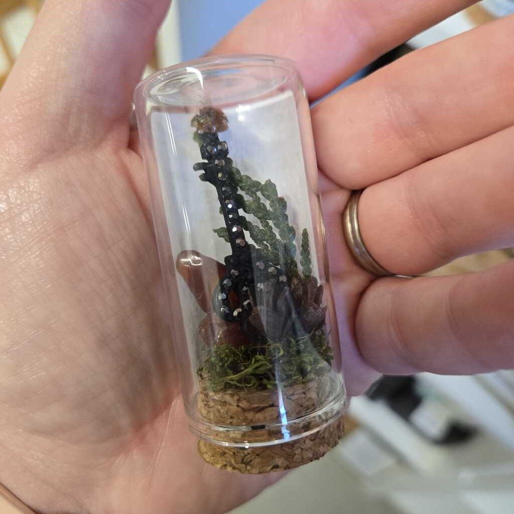 FLAT TOP DOME - LADYBUG, KEY & AGATE