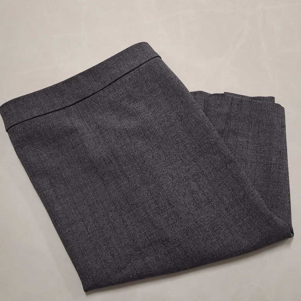 GREY FITTED PENCIL SKIRT