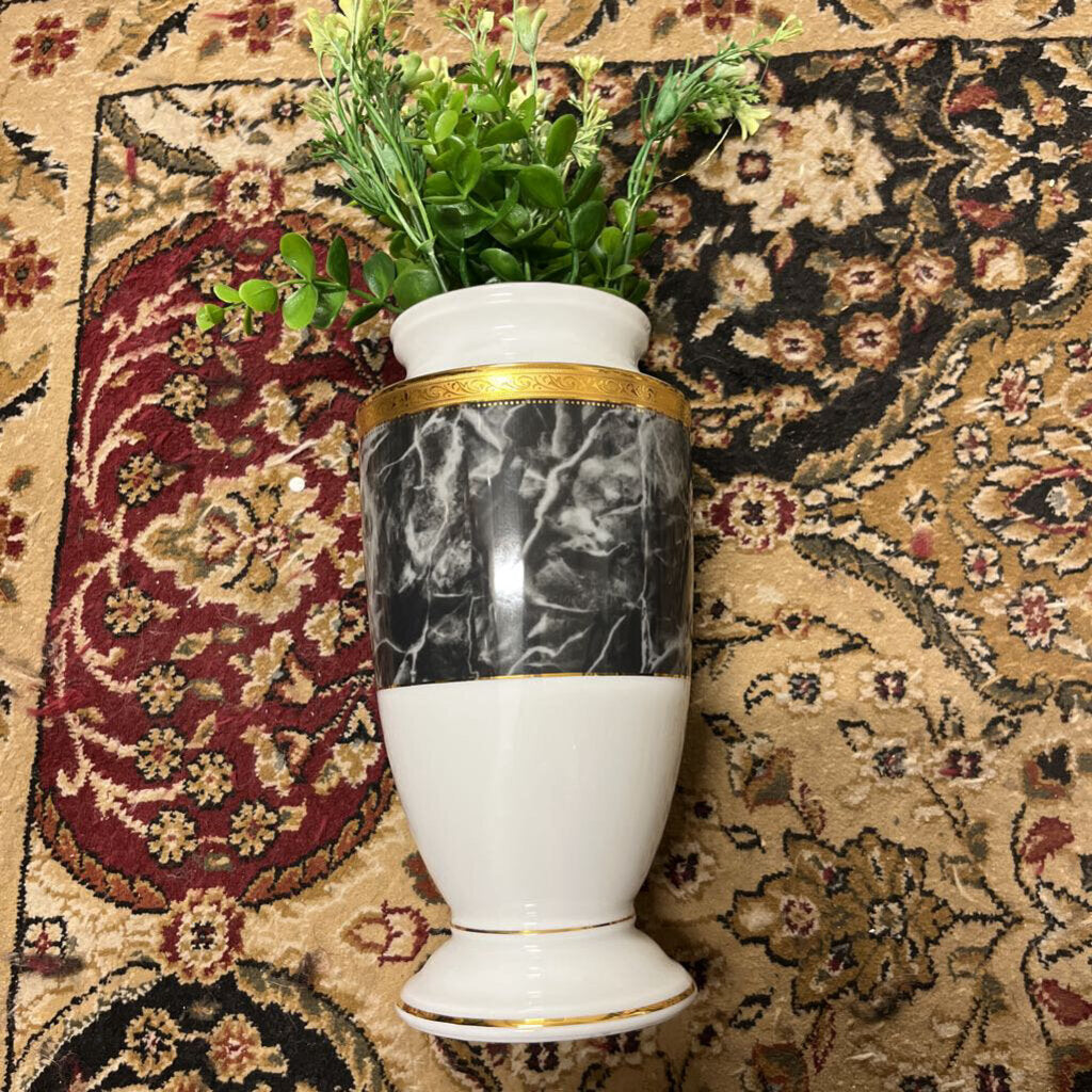 NORITAKE MAJESTIC PORCELAIN URN VASE