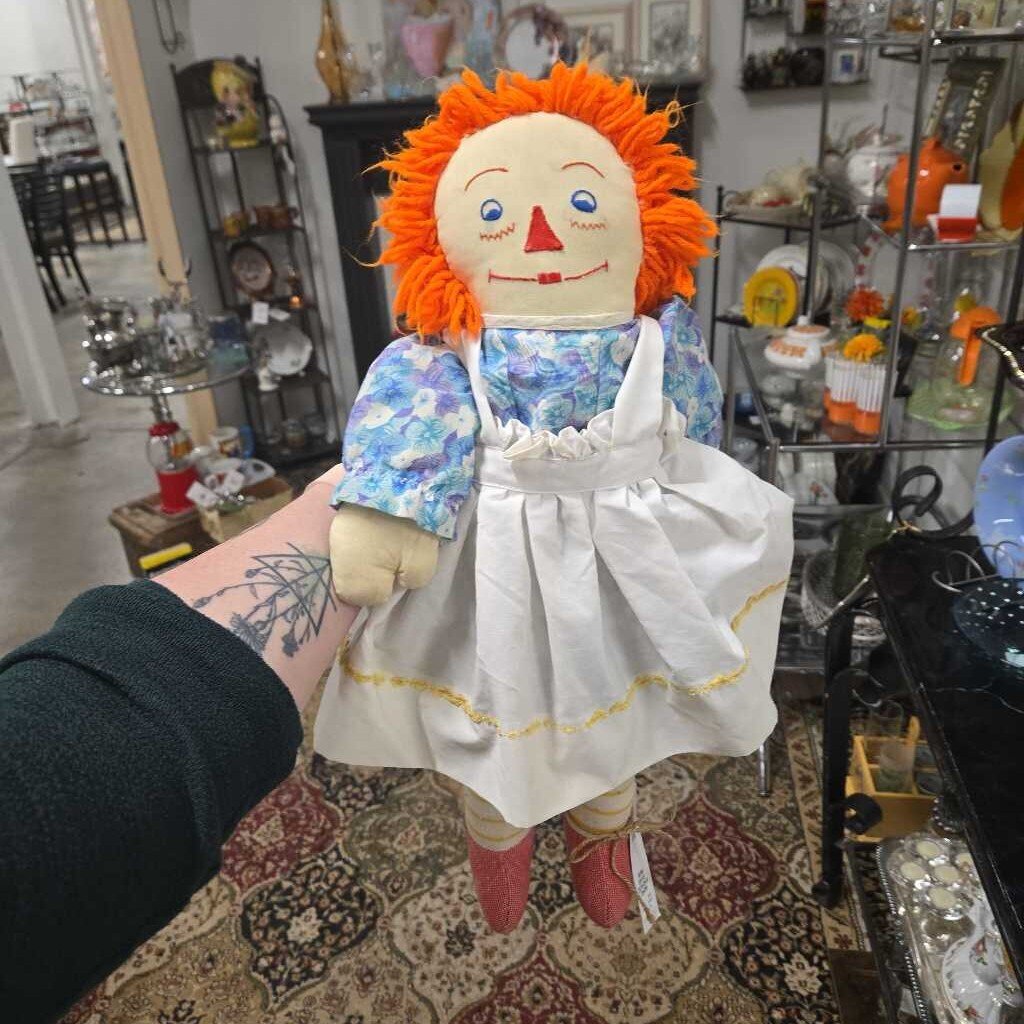 HAND MADE VINTAGE RAG DOLL WITH WHITE PINAFORE