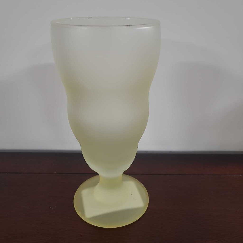 VTG FROSTED YELLOW WAVY SODA FOUNTAIN GLASS 1 OF 2 SOLD SEPARATELY
