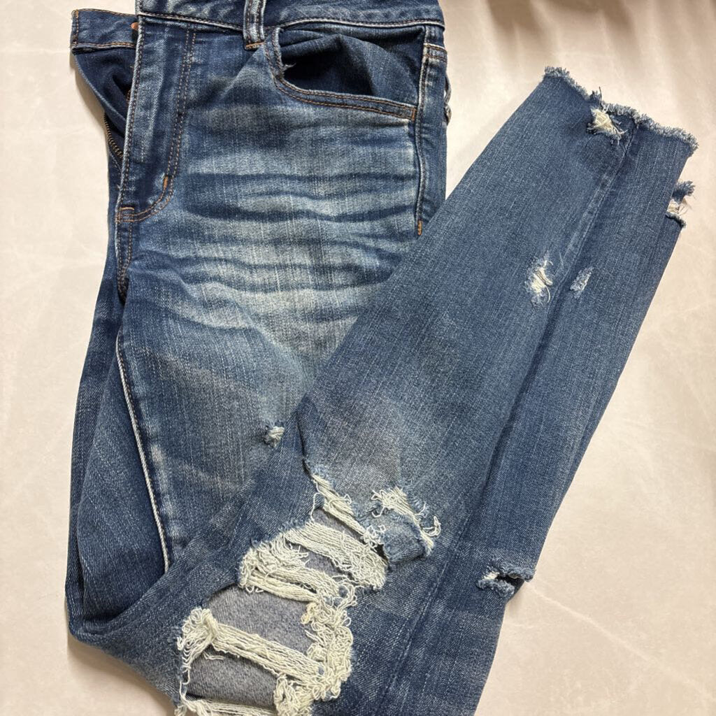 AMRICAN EAGLE DISTRESSED CROPPED JEGGING