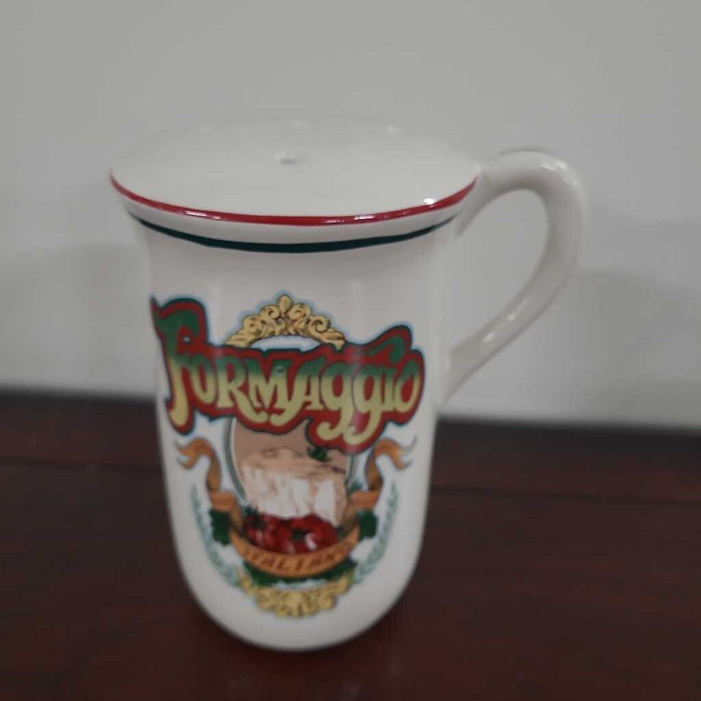 FORMAGGIO ITALIANO CHEESE SHAKER 5 INCHES TALL WITH HANDLE