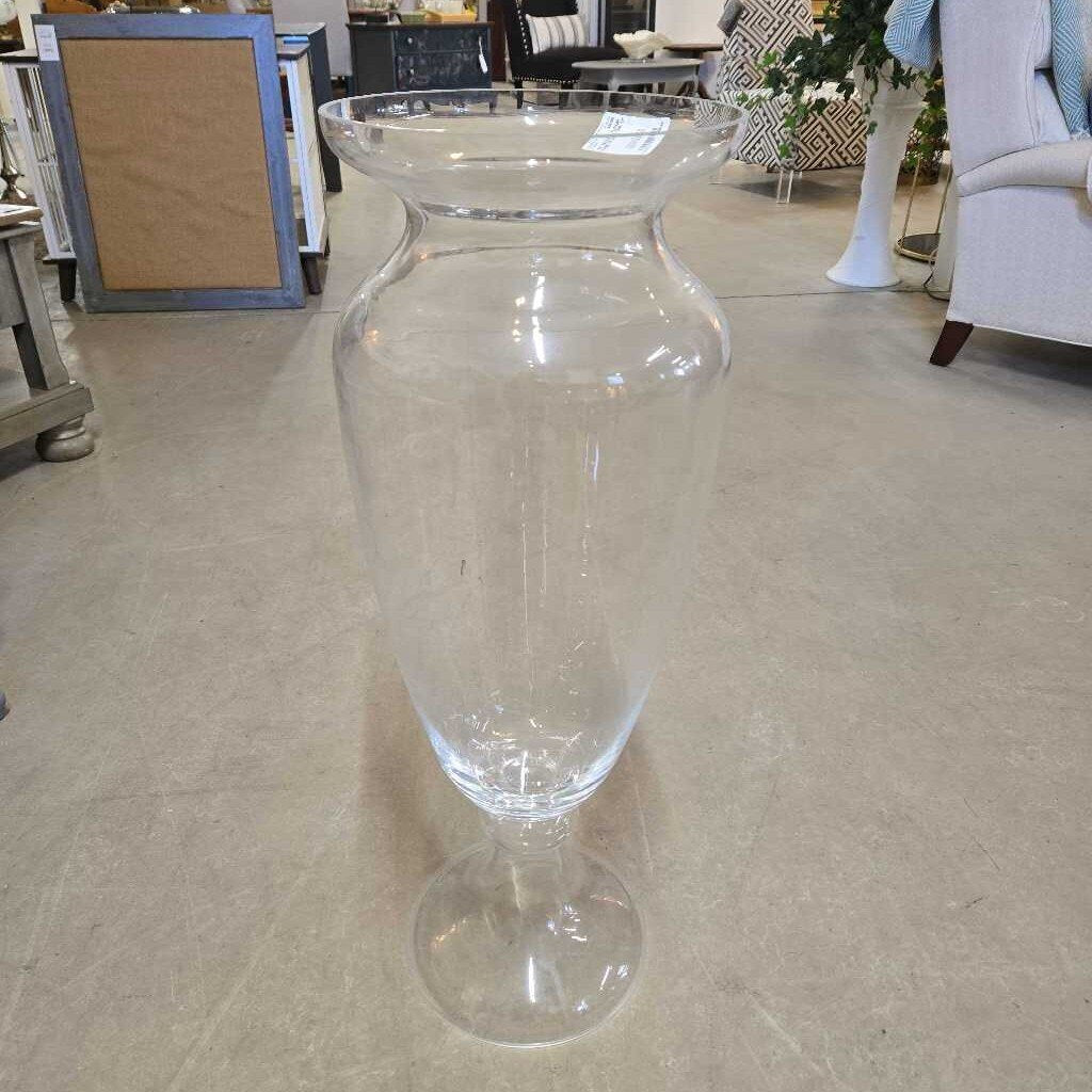32" GLASS FLOOR VASE