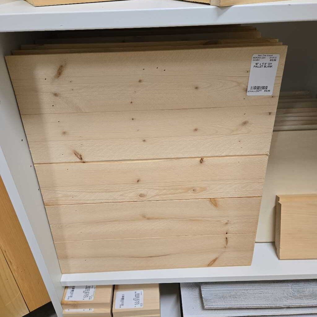 16" x 17.5" DIY PALLET BLANK