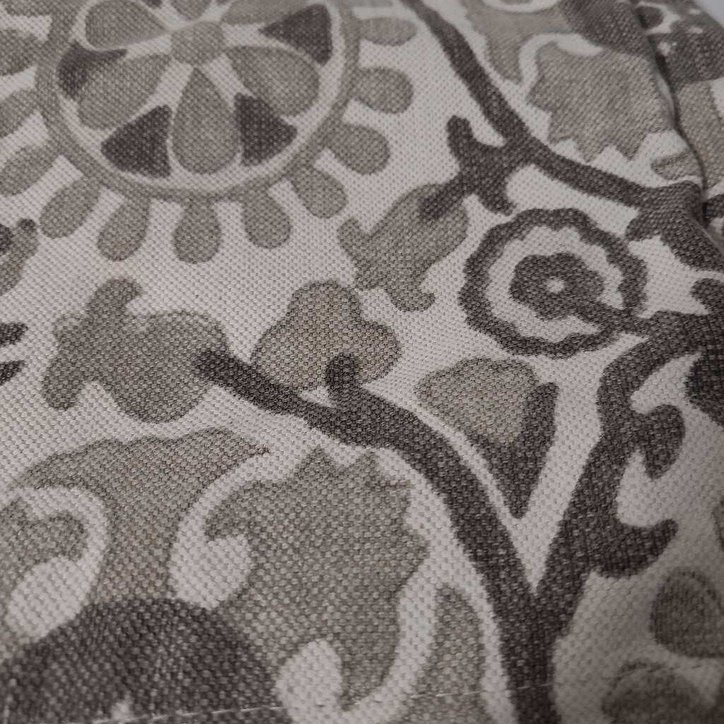 BEIGE/GREY LUMBAR PILLOW COVER