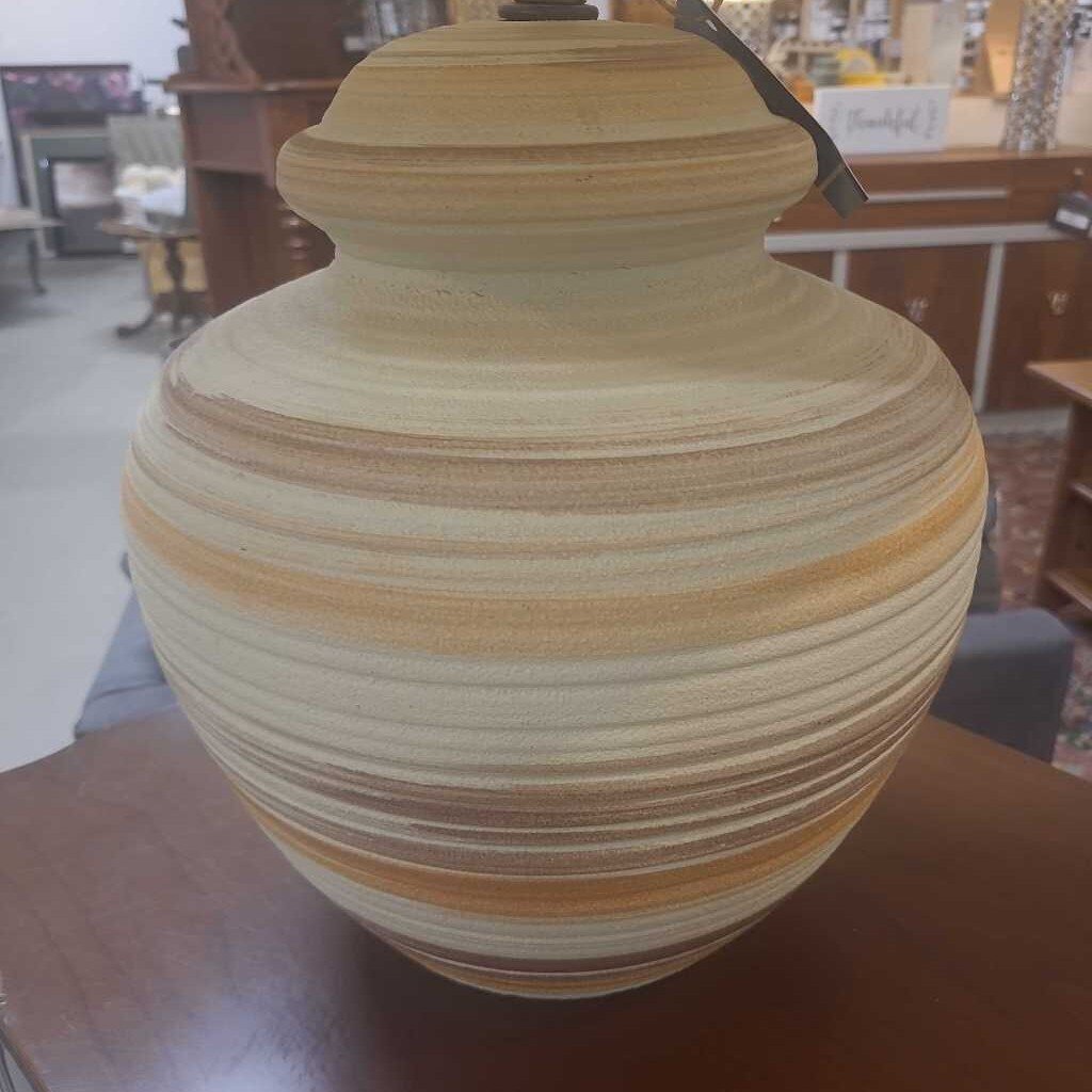 YELLOW, ORANGE & BROWN TABLE LAMP