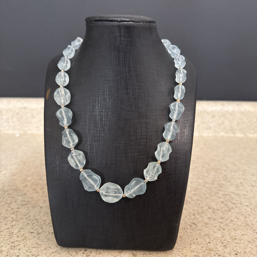 BLUE TRANSLUCENT BEADED NECKLACE