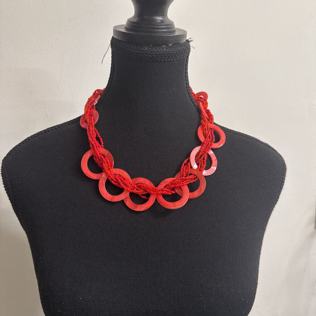 RED HOOPED AND BEADED NECKLACE