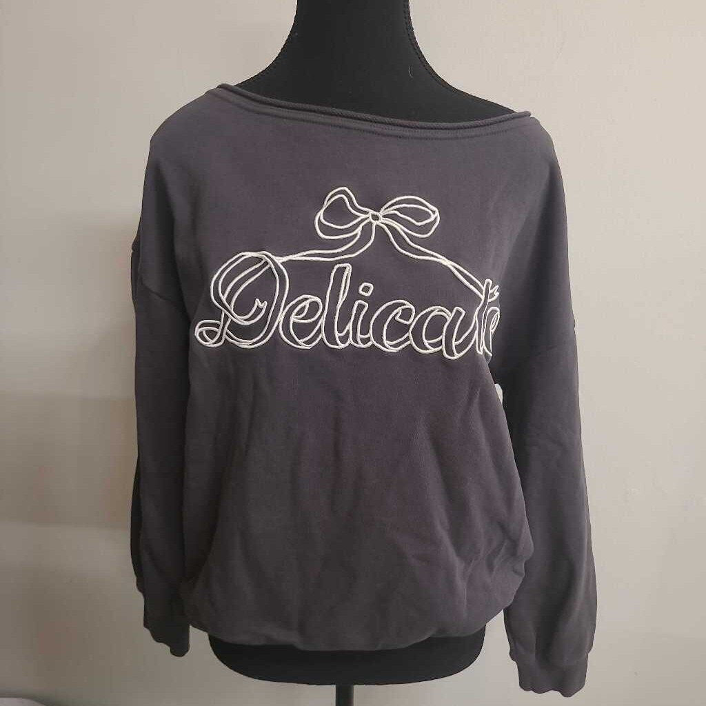 OFF-THE-SHOULDER "DELICATE" SWEATER