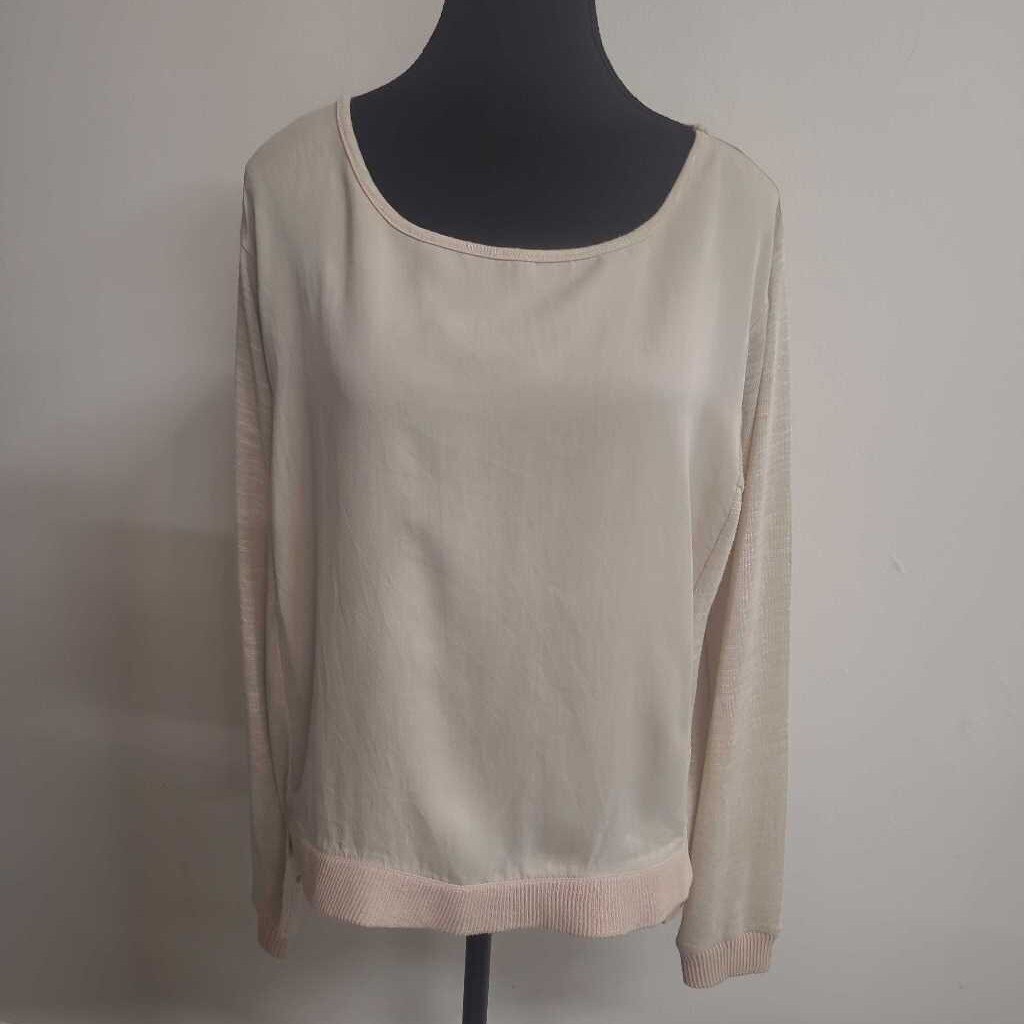 BEIGE PULLOVER