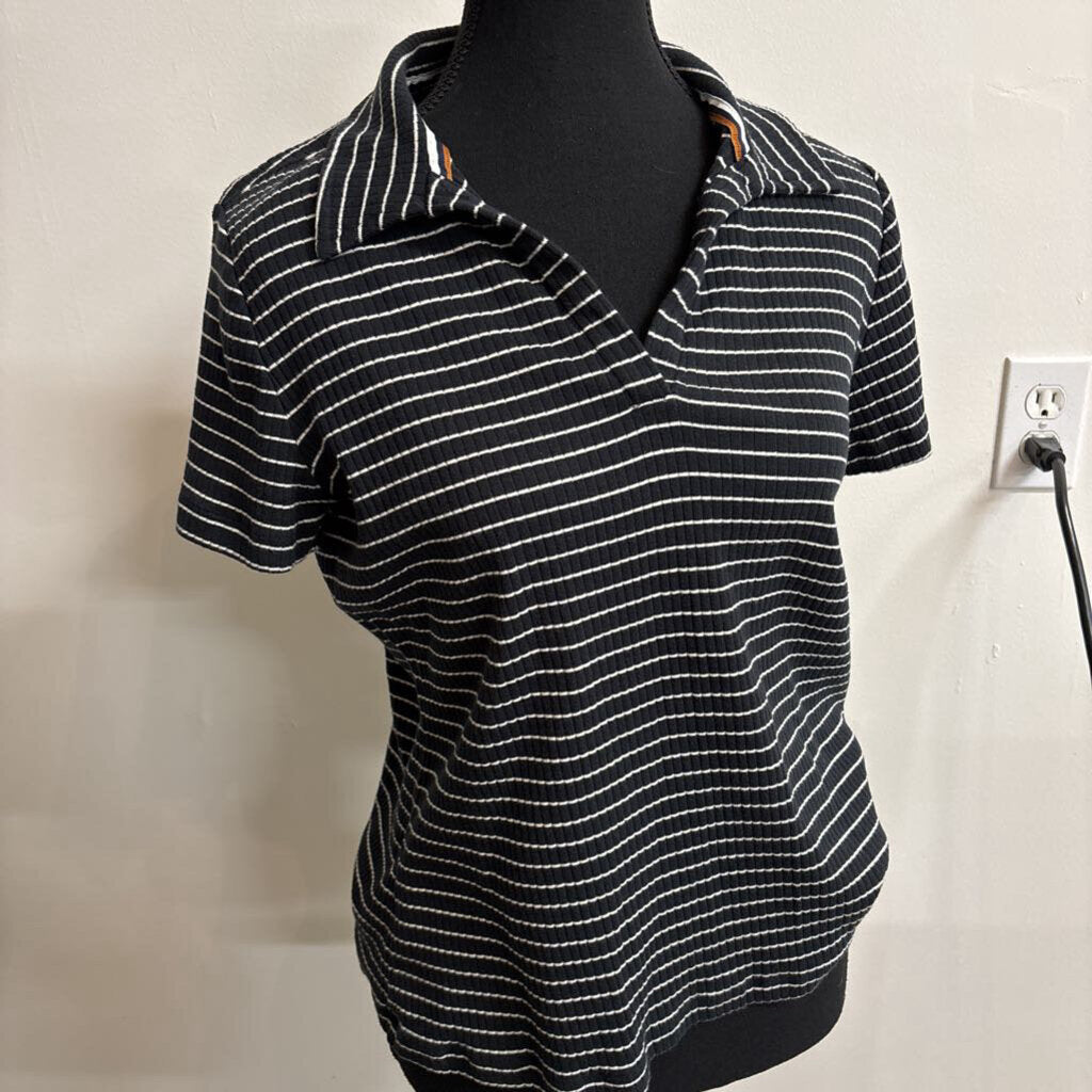 COLLARED V-NECK STRIPED TOP