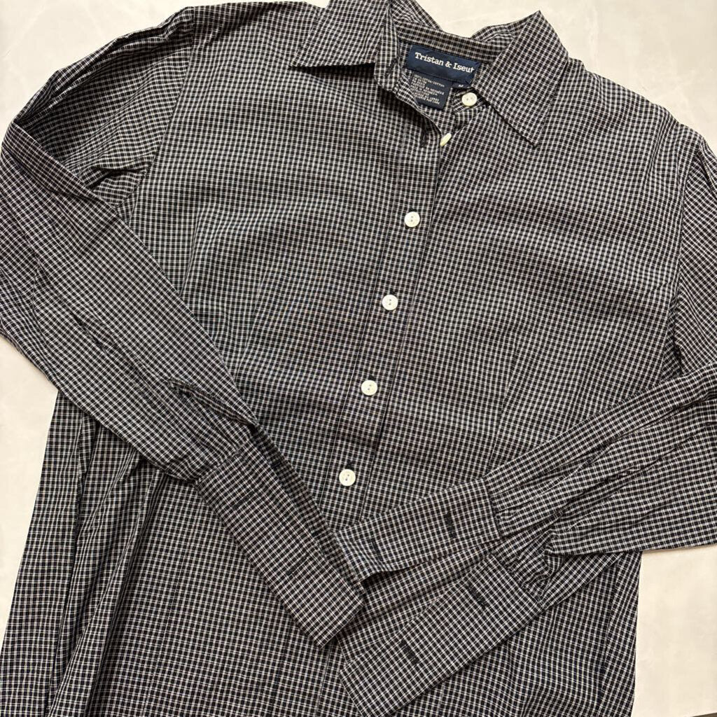 NAVY PLAID BUTTON-UP