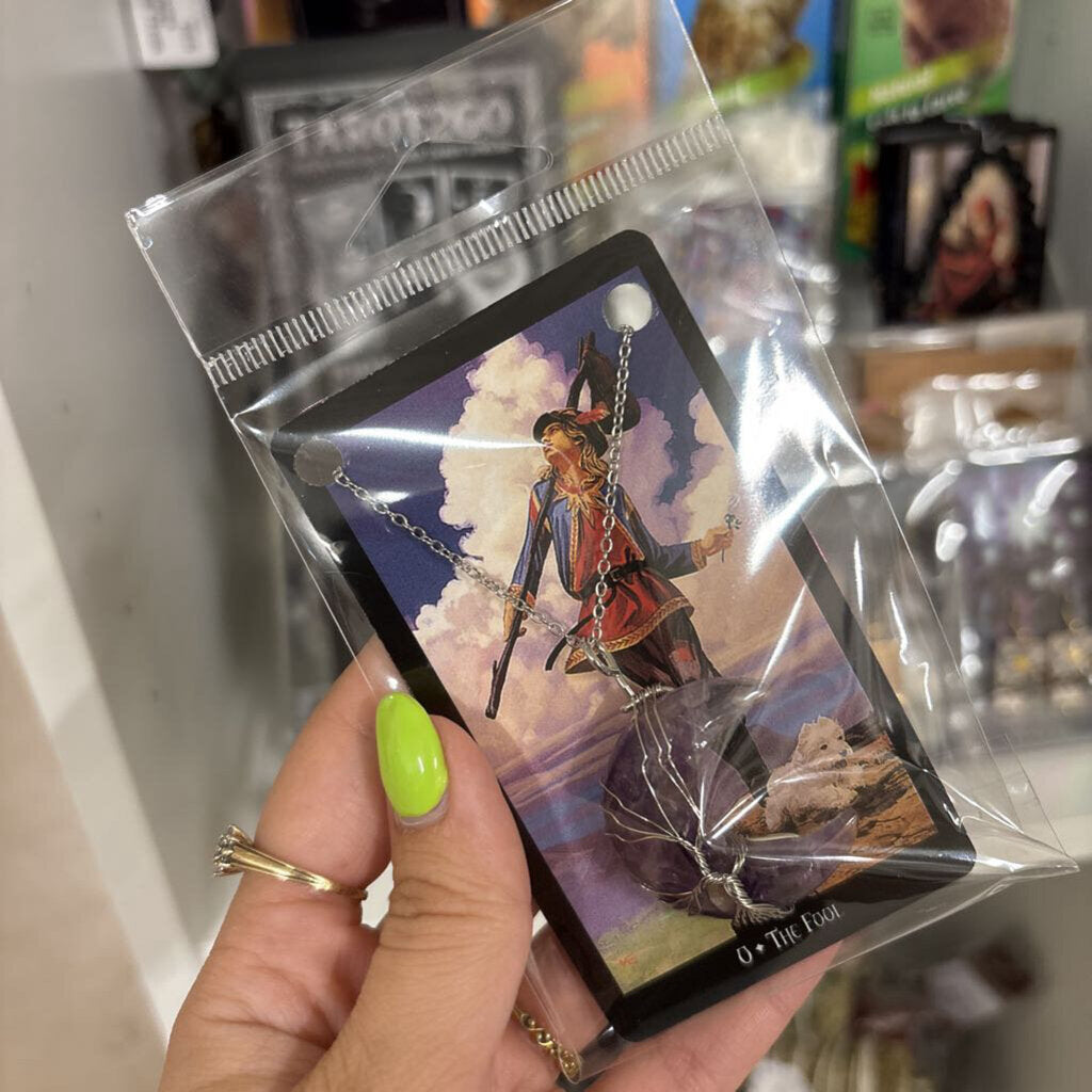 CRYSTAL MOON ADJUSTABLE NECKLACE