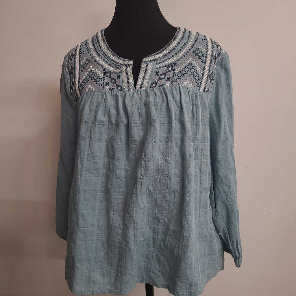 LIGHT BLUE PHEASANT TOP