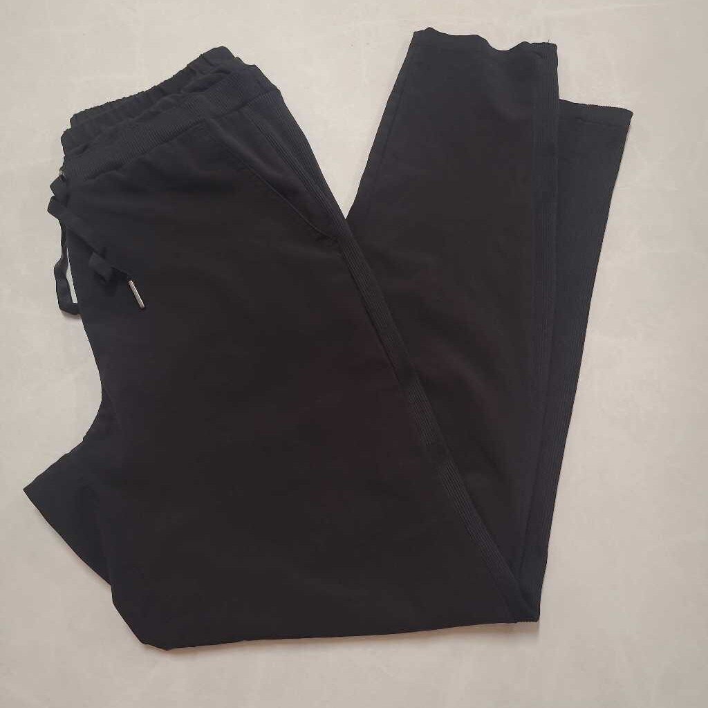 BLACK WORKOUT PANTS