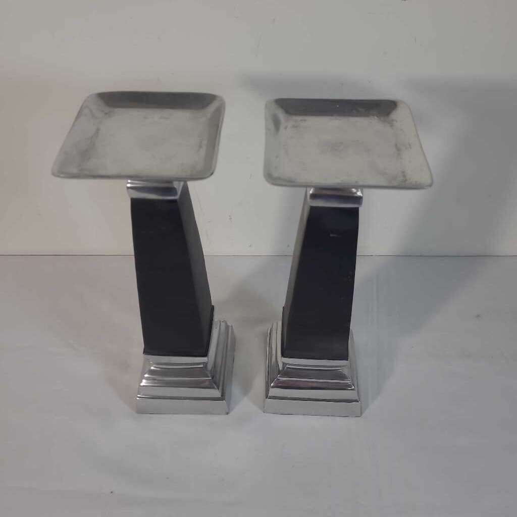 PR BLACK & CHROME CANDLE HOLDERS