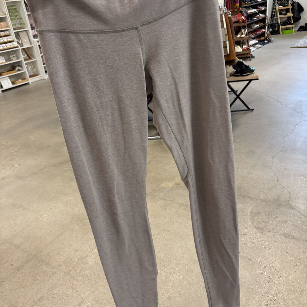 GREY LULULEMON LEGGINGS
