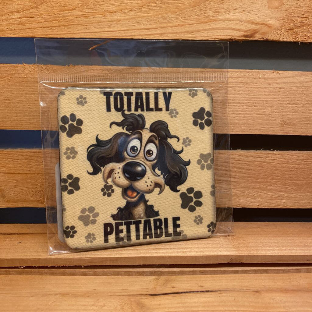 COASTER - TOTALY PETTABLE