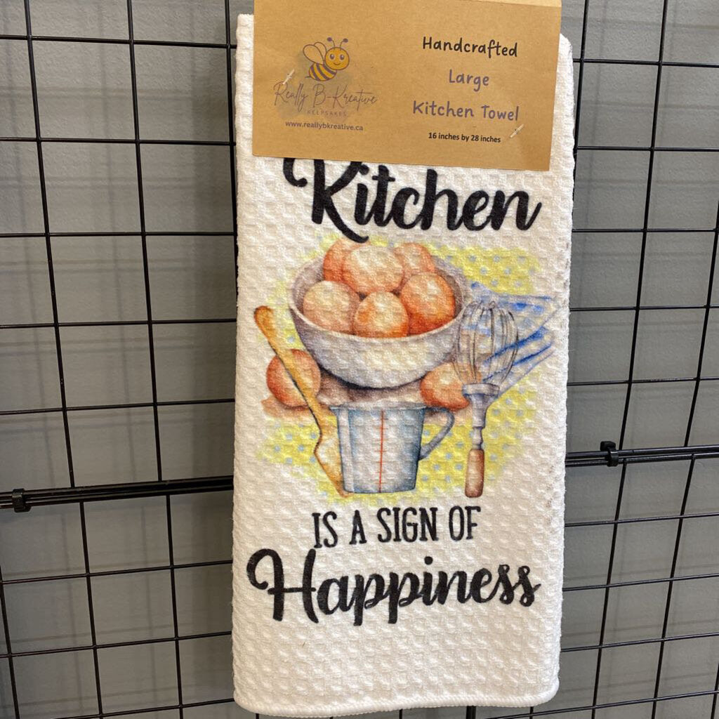 TOWEL - A MESSY KITCHEN