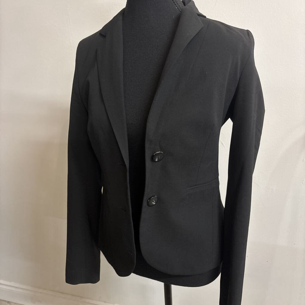 BLACK FITTED BLAZER