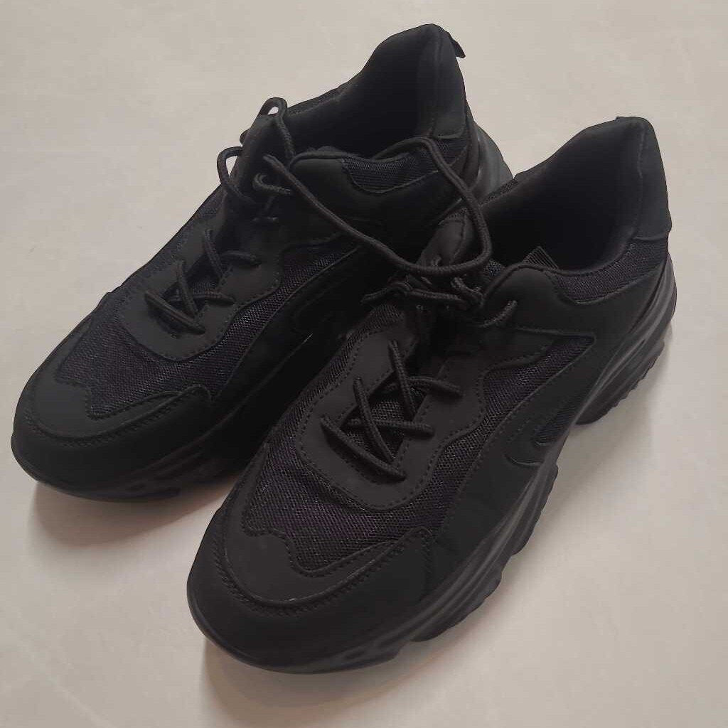 UNISEX BLACK RUNNING SHOES