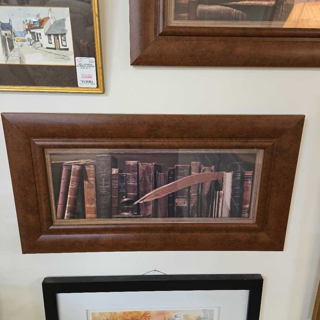 VTG BOOKS WALL ART - B
