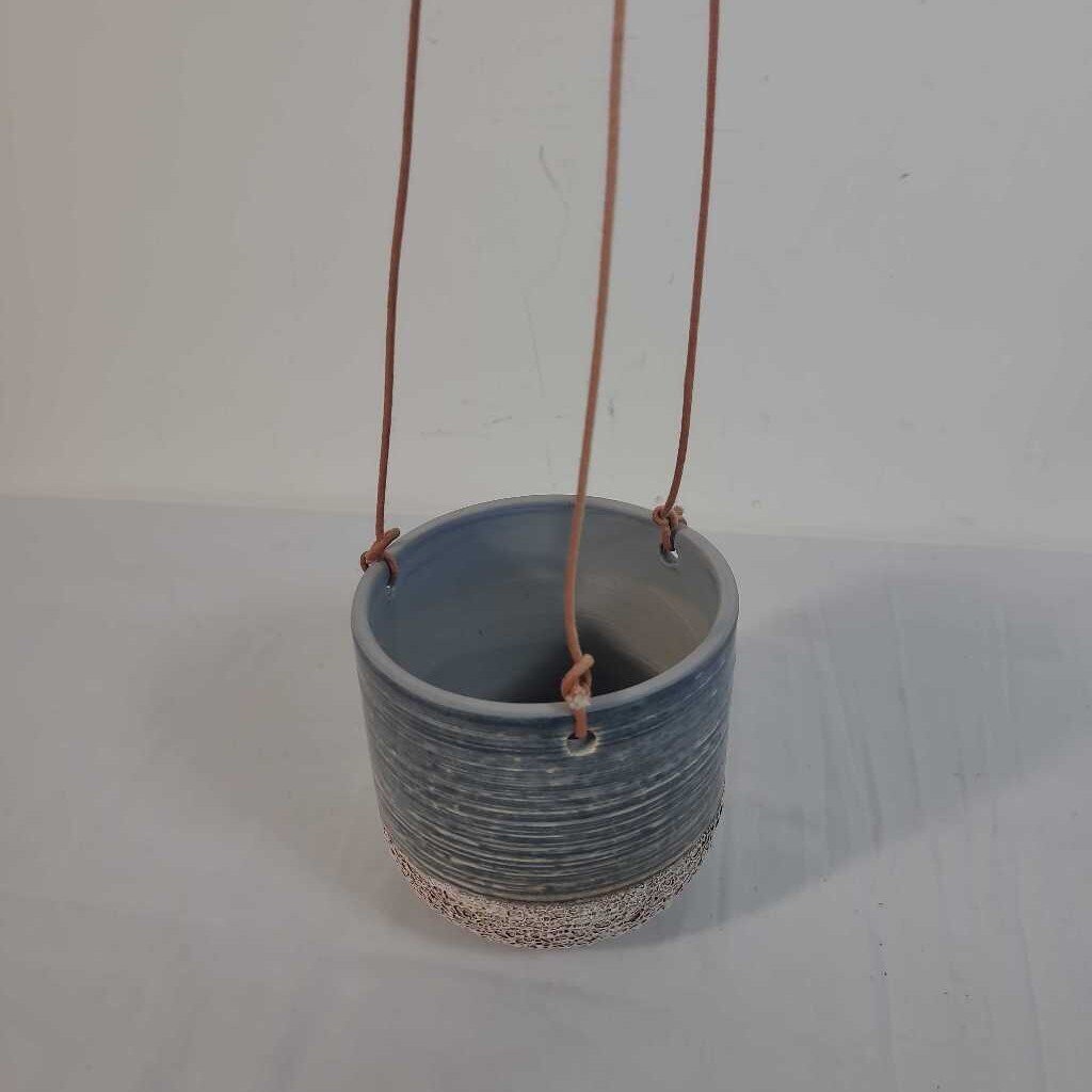 CERAMIC POT PLANT HANGER