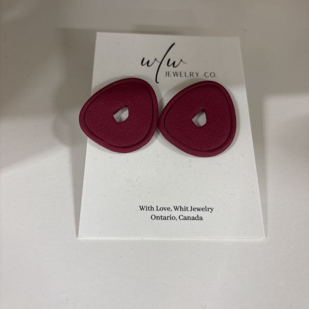 ELOUISE STUDS