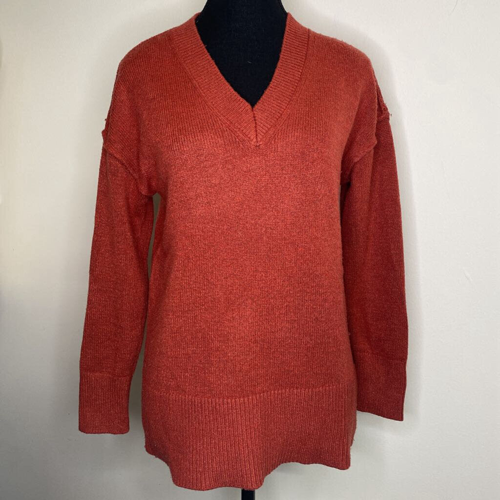 PHILOSOPHY - RUST ORANGE V-NECK SWEATER