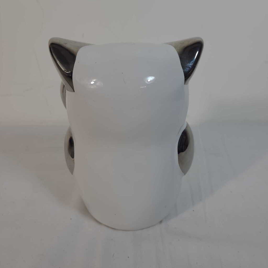 WHITE & CHROME OWL