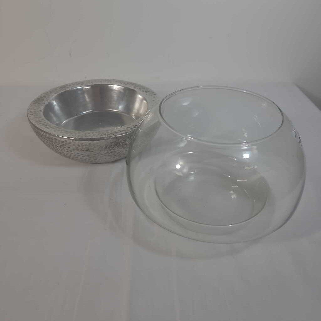 2pc SILVER/GLASS CANDLE HOLDER