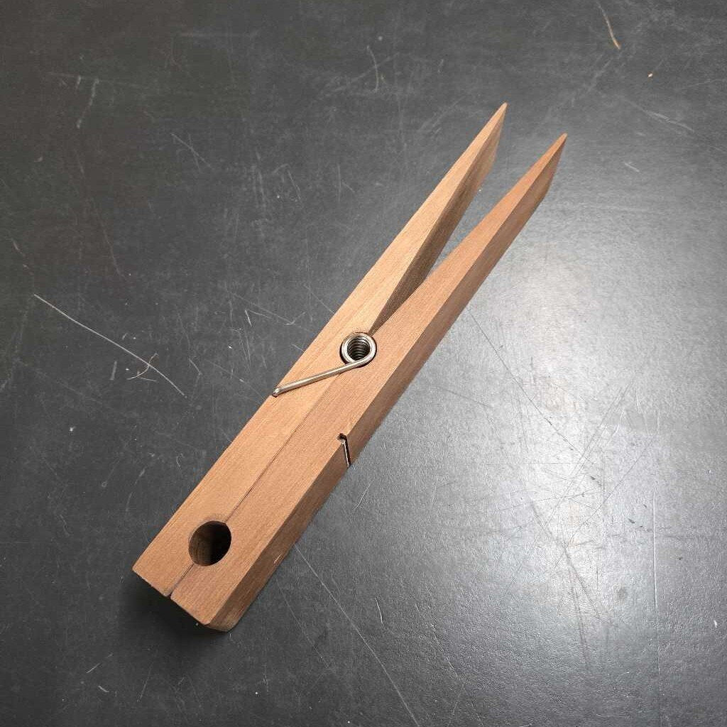 JUMBO CLOTHESPIN DECOR