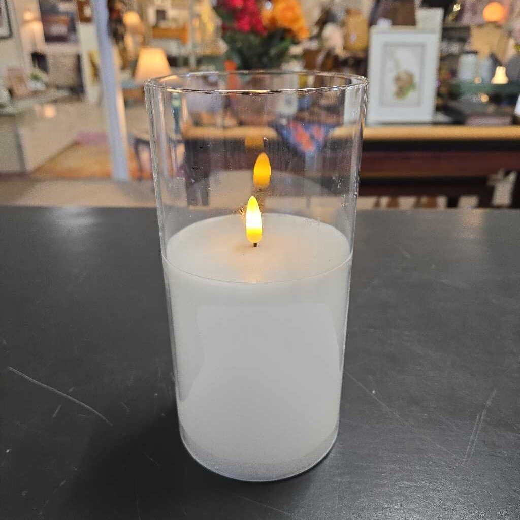 GLASS W/LED CANDLE