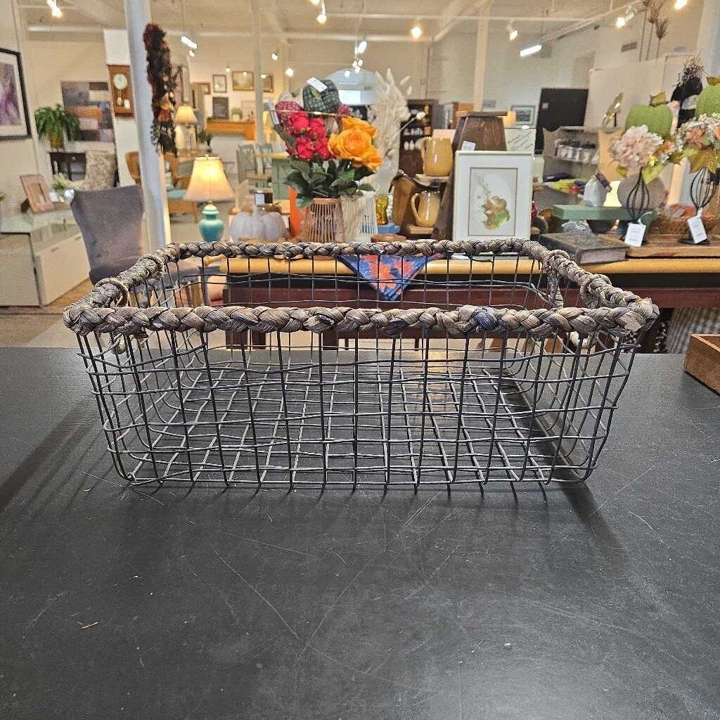WRAPPED WIRE BASKET